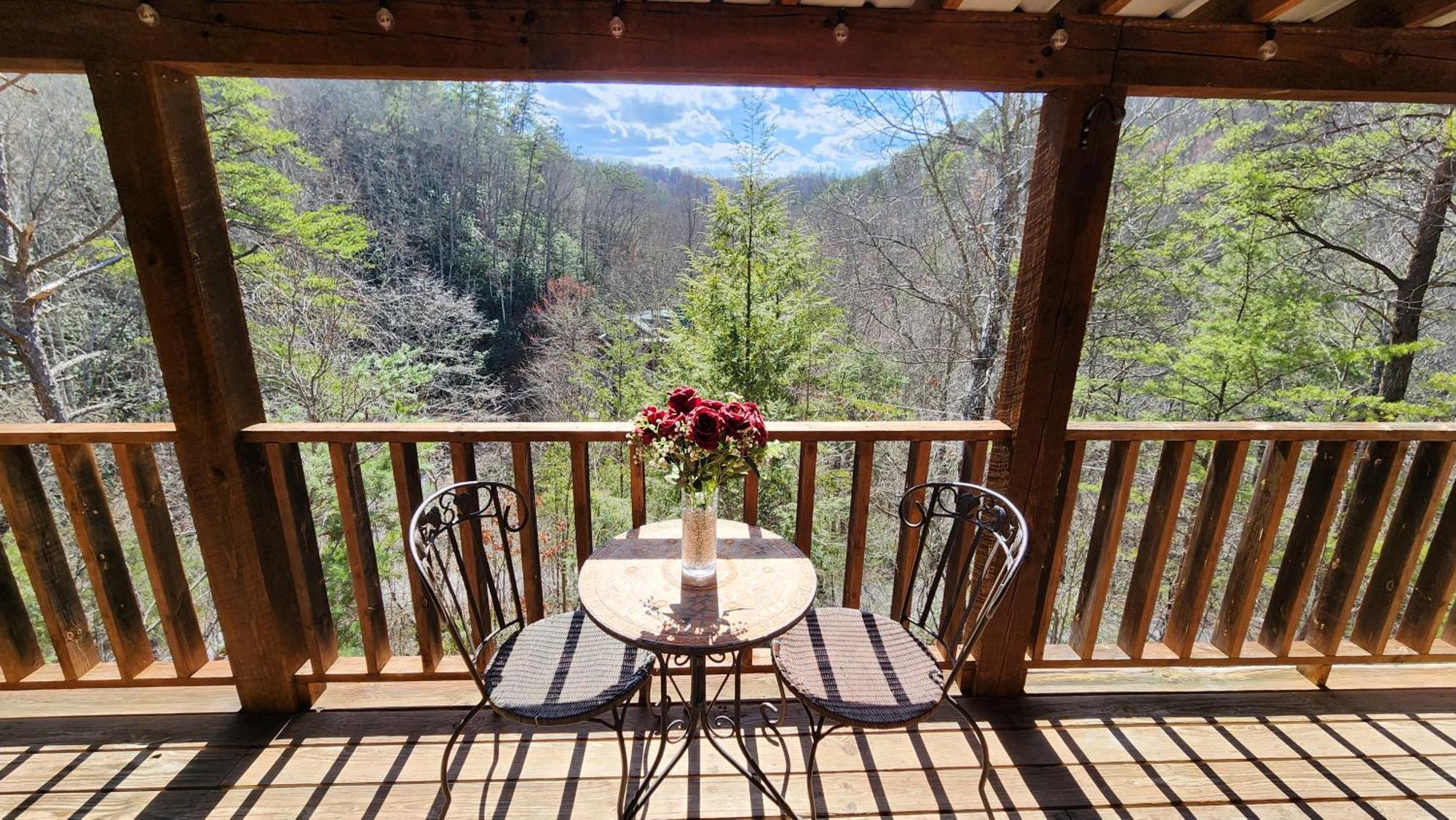 Little Cabin All To Yourself Sevierville Exterior photo