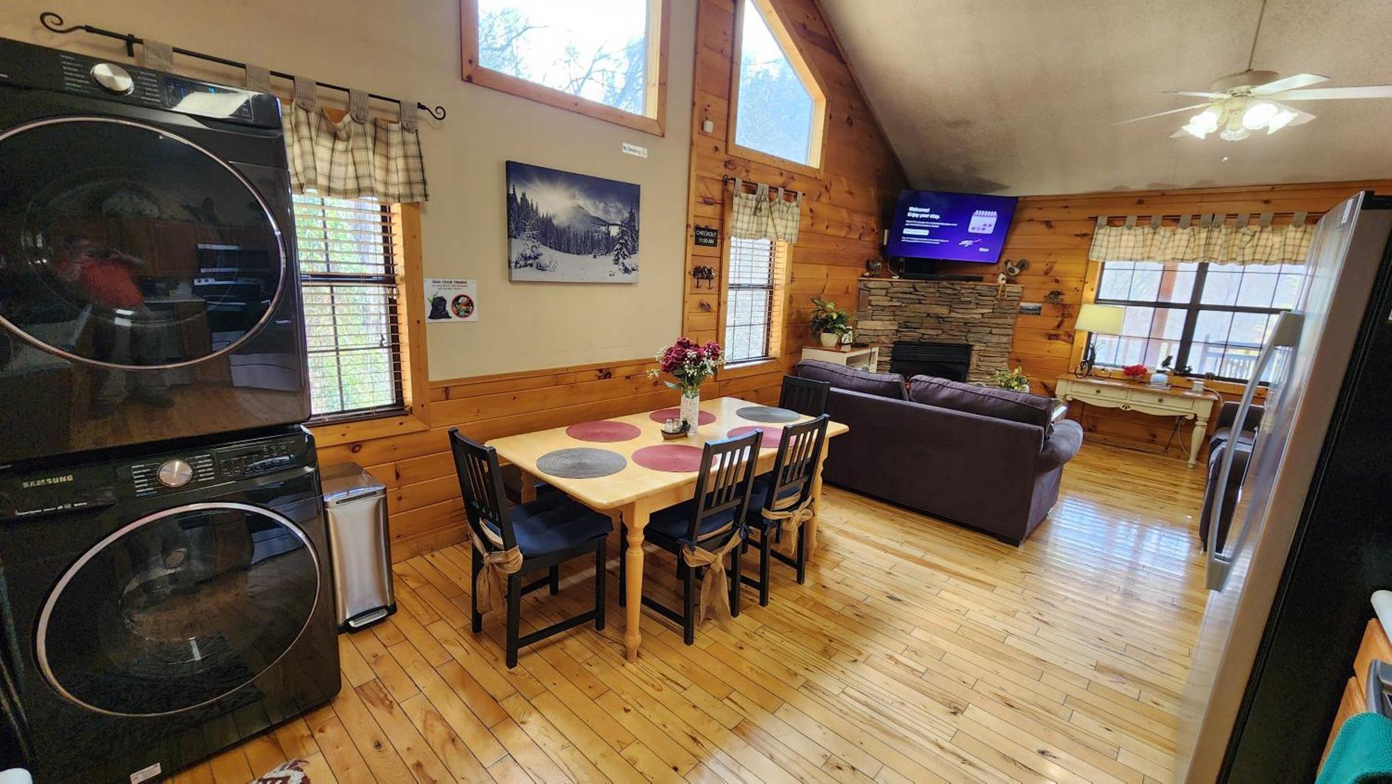 Little Cabin All To Yourself Sevierville Exterior photo