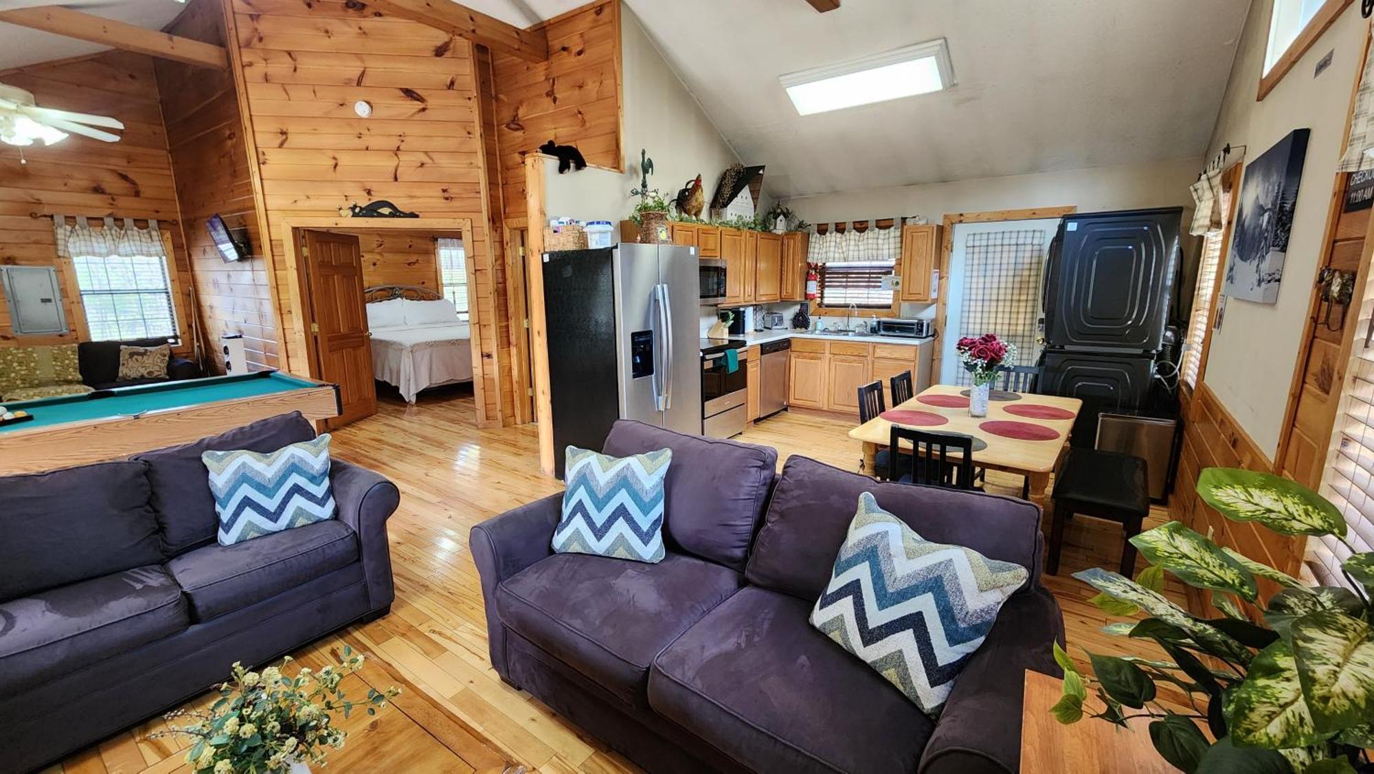 Little Cabin All To Yourself Sevierville Exterior photo